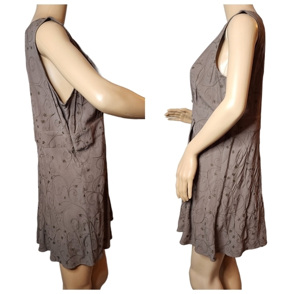J. Jill embroidered brown sleeveless tunic/dress. Size 12 - Picture 7 of 16